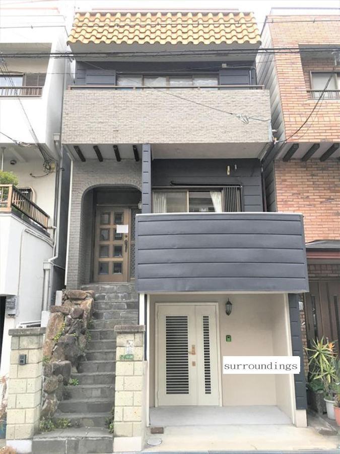 北巽サクラハウス一軒家 Sakura House Guest House Kitatatsumi 最大16名 โอซาก้า ภายนอก รูปภาพ